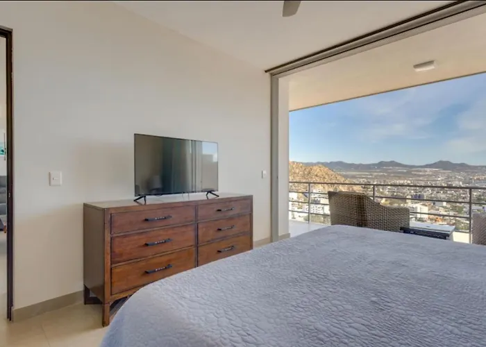 Ocean View, 2 Infinity Pools, Pedregal, Walkable Holiday home Cabo San Lucas