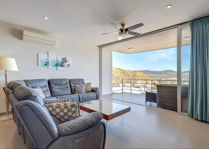 Holiday home Ocean View, 2 Infinity Pools, Pedregal, Walkable *